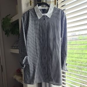 Scoop NYC Grey  Pinstripe Tunic with White Collar Relaxed Large